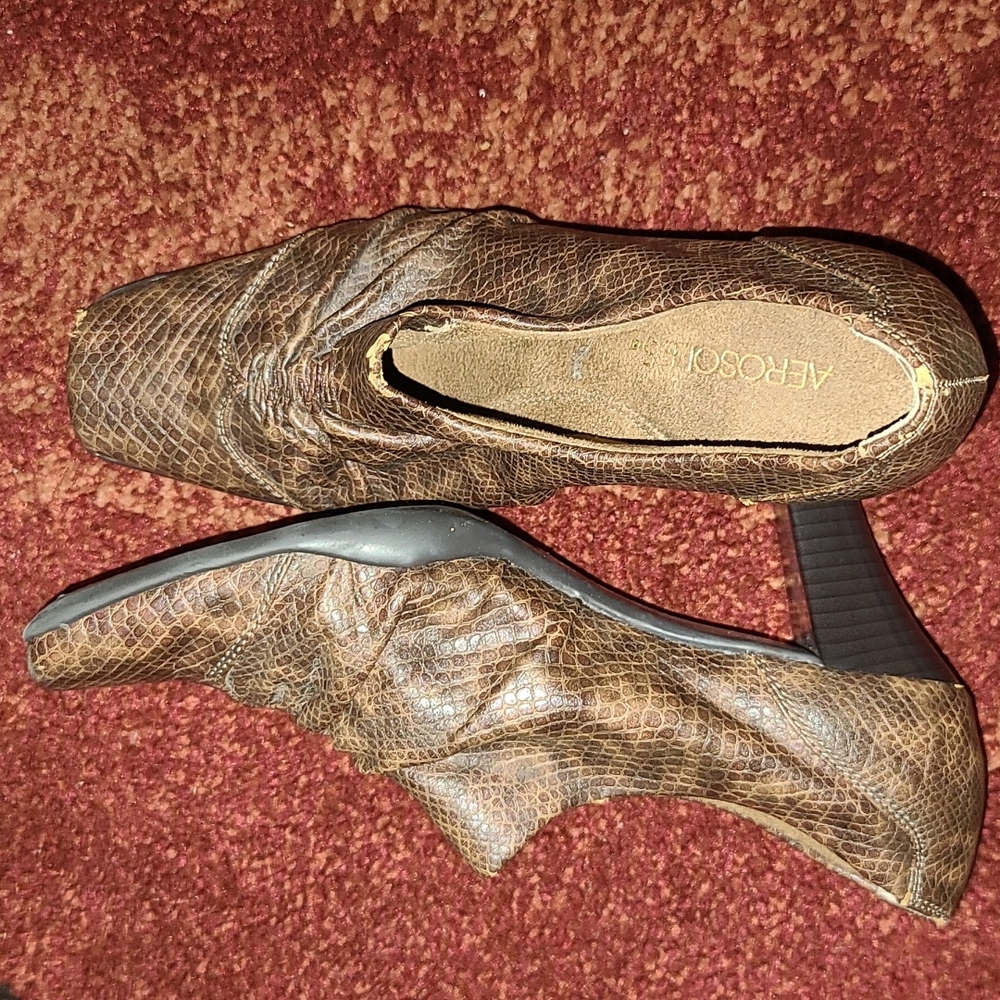 Aerosoles  snake skin(?) Heel